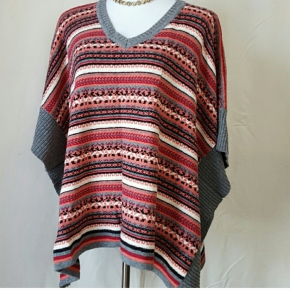 Forever 21 Sweaters - Forever 21 poncho